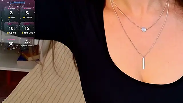 EllaCanny online show from December 2025 06:08:02 AM