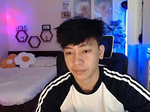 Snapshot of niel_cumshow chatting on January 2026 06:32:02 PM niel cumshow online show from January 2026 06:32:02 PM