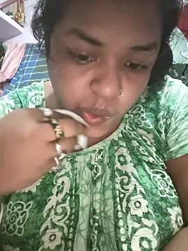 Deborbhavi222 online show from July 2026 07:17:02 PM