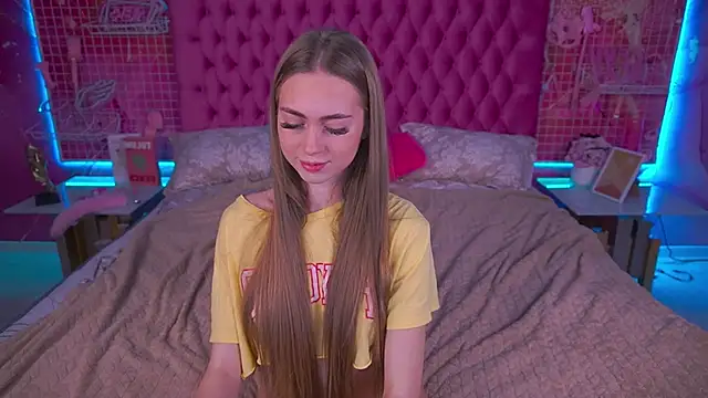 Snapshot of GoGoDream chatting on November 2025 06:50:01 AM GoGoDream online show from November 2025 06:50:01 AM