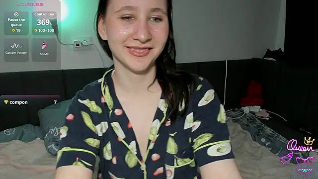 ChristinaFivePlus online show from March 2026 03:34:01 PM