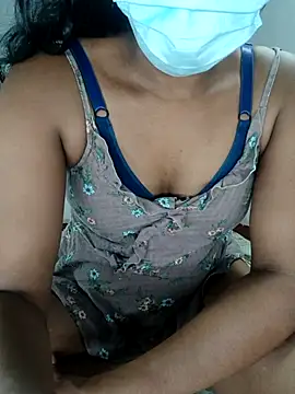 Snapshot of sexybolegirl chatting on November 2025 05:24:02 PM sexybolegirl online show from November 2025 05:24:02 PM