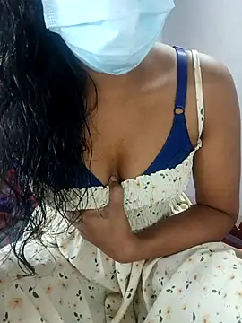 Snapshot of sexybolegirl chatting on November 2025 05:13:02 PM sexybolegirl online show from November 2025 05:13:02 PM