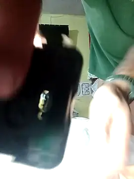 HungHangup online show from April 2026 07:15:01 PM