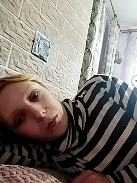 Ponka2011 online show from October 2025 05:29:02 AM