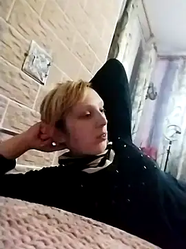 Ponka2011 online show from November 2025 06:14:02 AM