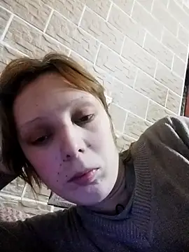 Ponka2011 online show from April 2026 11:42:01 PM