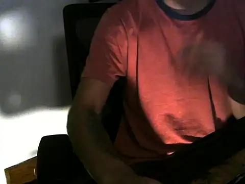 Snapshot of VikernesCam chatting on September 2025 01:07:01 AM VikernesCam online show from September 2025 01:07:01 AM