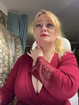 Sweet-blonde online show from November 2025 10:43:02 PM