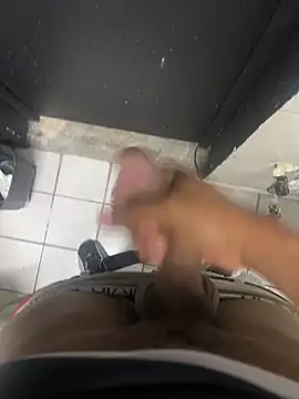 Snapshot of BiauralScamper chatting on October 2025 05:47:03 PM BiauralScamper online show from October 2025 05:47:03 PM