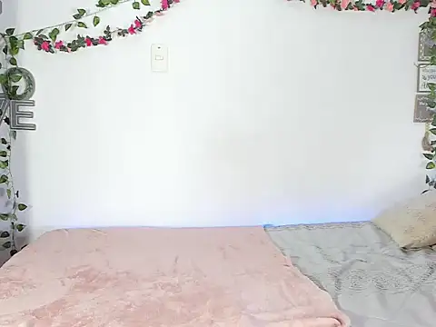 Snapshot of michell_anyeli chatting on November 2025 11:51:01 PM michell anyeli online show from November 2025 11:51:01 PM