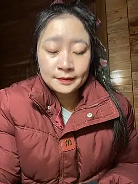 Snapshot of violet-00 chatting on November 2025 01:08:02 AM violet-00 online show from November 2025 01:08:02 AM