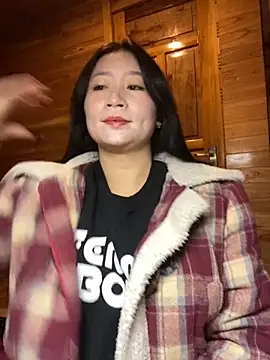 Snapshot of violet-00 chatting on December 2025 12:59:02 AM violet-00 online show from December 2025 12:59:02 AM