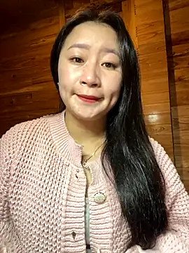 Snapshot of violet-00 chatting on December 2025 01:32:02 AM violet-00 online show from December 2025 01:32:02 AM