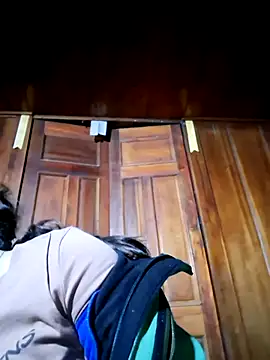 xuxulovezz online show from October 2025 12:31:01 PM