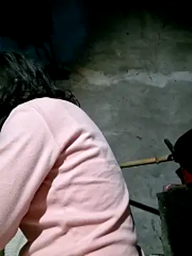 xuxulovezz online show from March 2026 12:14:01 AM