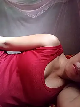 Snapshot of Smile-sexy chatting on September 2025 05:31:02 AM Smile-sexy online show from September 2025 05:31:02 AM