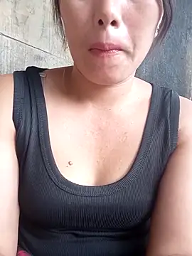 Snapshot of Smile-sexy chatting on September 2025 05:00:01 AM Smile-sexy online show from September 2025 05:00:01 AM