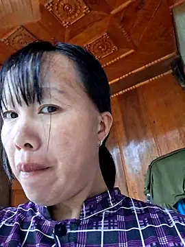 helenzz online show from November 2025 12:43:02 AM