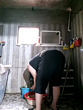 helenzz online show from November 2025 12:22:01 AM