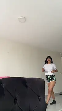 Selene Wings22 online show from May 2026 10:39:01 PM
