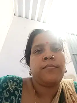 Snapshot of reya743 chatting on October 2025 08:33:02 AM reya743 online show from October 2025 08:33:02 AM