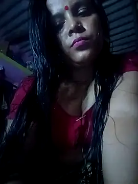 Snapshot of reya743 chatting on November 2025 04:42:01 PM reya743 online show from November 2025 04:42:01 PM