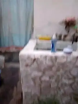 SALCEDO 041198 online show from November 2025 11:43:02 AM