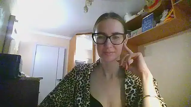 Norivann online show from November 2025 12:05:02 PM