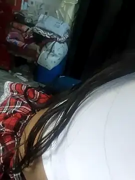 Snapshot of -Anushka01 chatting on November 2025 06:34:01 AM -Anushka01 online show from November 2025 06:34:01 AM