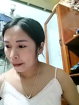 Mai4568 online show from September 2025 12:32:01 PM