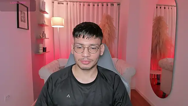 marcuswildx online show from March 2026 11:54:01 AM