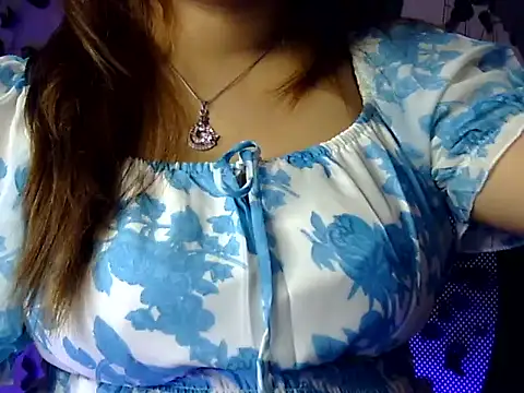 Aaliya02 online show from January 2026 08:18:02 PM