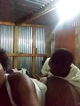 l4 love online show from April 2026 08:12:02 PM