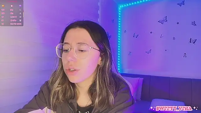 sweettvera online show from March 2026 12:53:02 PM