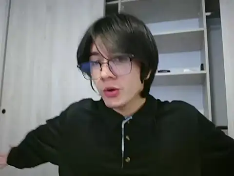 Snapshot of Matti_Mendez_ chatting on June 2026 06:39:01 PM Matti Mendez online show from June 2026 06:39:01 PM