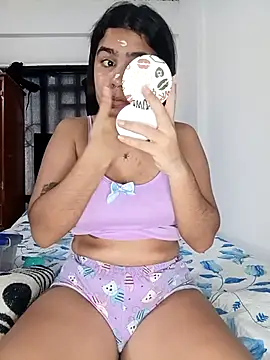 Snapshot of Sashalana chatting on October 2025 12:44:02 PM Sashalana online show from October 2025 12:44:02 PM