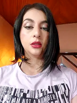 Snapshot of LlianneDiamond1 chatting on September 2025 11:30:01 PM LlianneDiamond1 online show from September 2025 11:30:01 PM