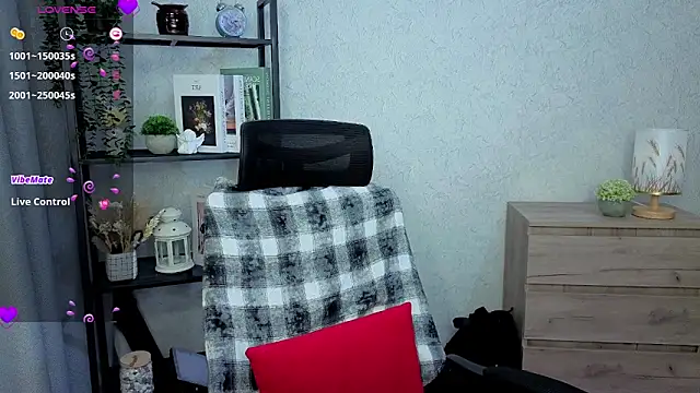 DreamVelour online show from February 2026 07:32:02 PM