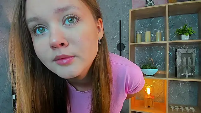 Snapshot of ElenoreReth chatting on October 2025 01:31:01 AM ElenoreReth online show from October 2025 01:31:01 AM