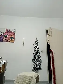 Moranguinha2234 online show from October 2025 01:28:01 AM