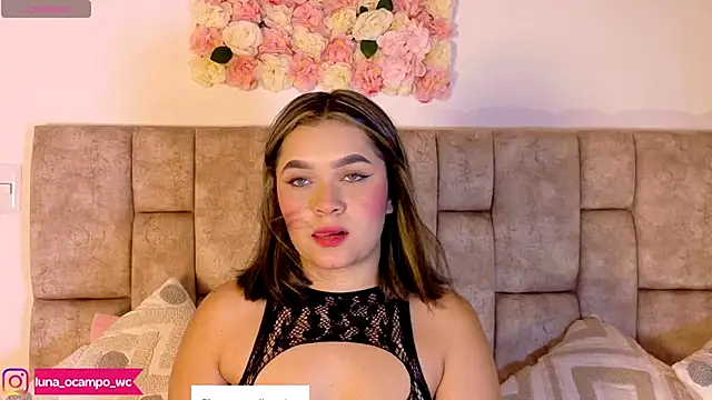 LunaOcampo  online show from October 2025 07:27:02 PM