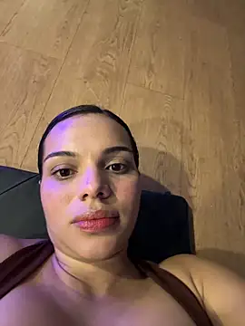 Anavalle online show from February 2026 07:52:01 PM