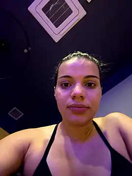 Anavalle online show from February 2026 05:42:01 PM