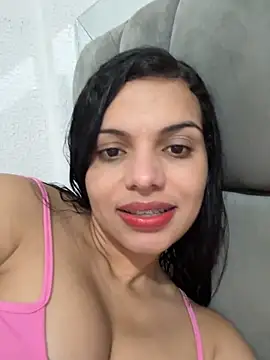 Anavalle online show from May 2026 11:22:02 PM