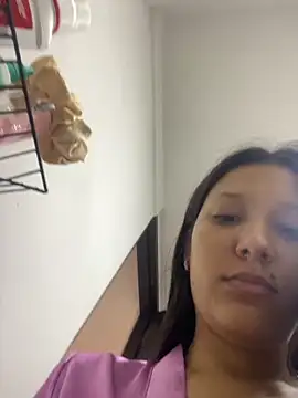 IsabellaJoness  online show from October 2025 11:03:01 AM