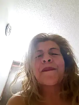 Snapshot of Abby-Blonde chatting on October 2025 08:46:01 AM Abby-Blonde online show from October 2025 08:46:01 AM