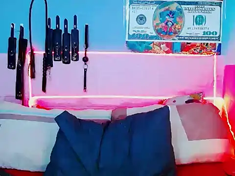 mylygrey online show from December 2025 07:51:01 PM