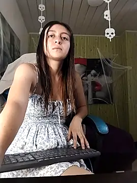 Snapshot of lala_clark chatting on November 2025 11:49:02 AM lala clark online show from November 2025 11:49:02 AM