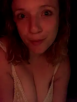 Snapshot of Seturselfonfire chatting on October 2025 10:21:01 AM Seturselfonfire online show from October 2025 10:21:01 AM